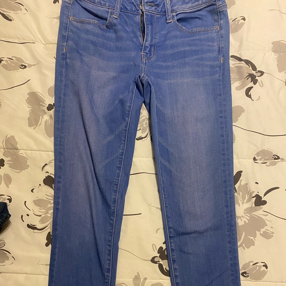 A.E woman’s jeans Size 8